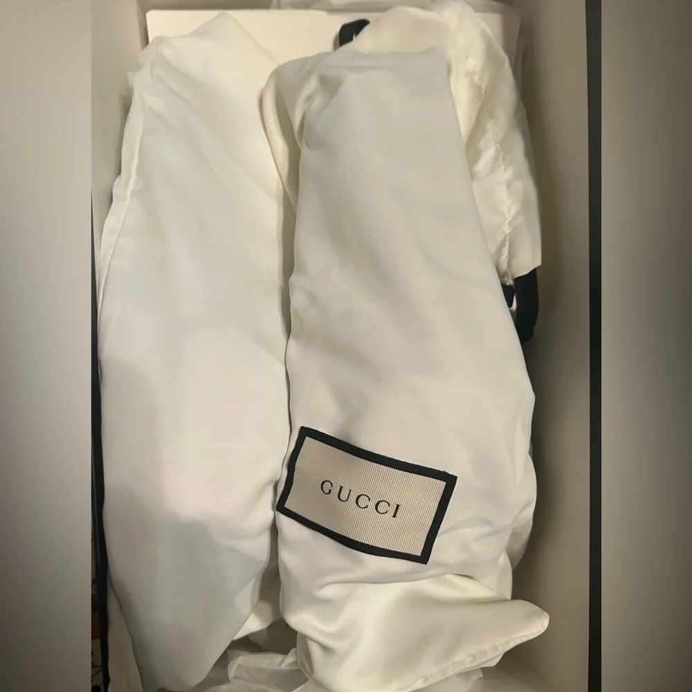 Gucci Slides - Picture 2 of 3